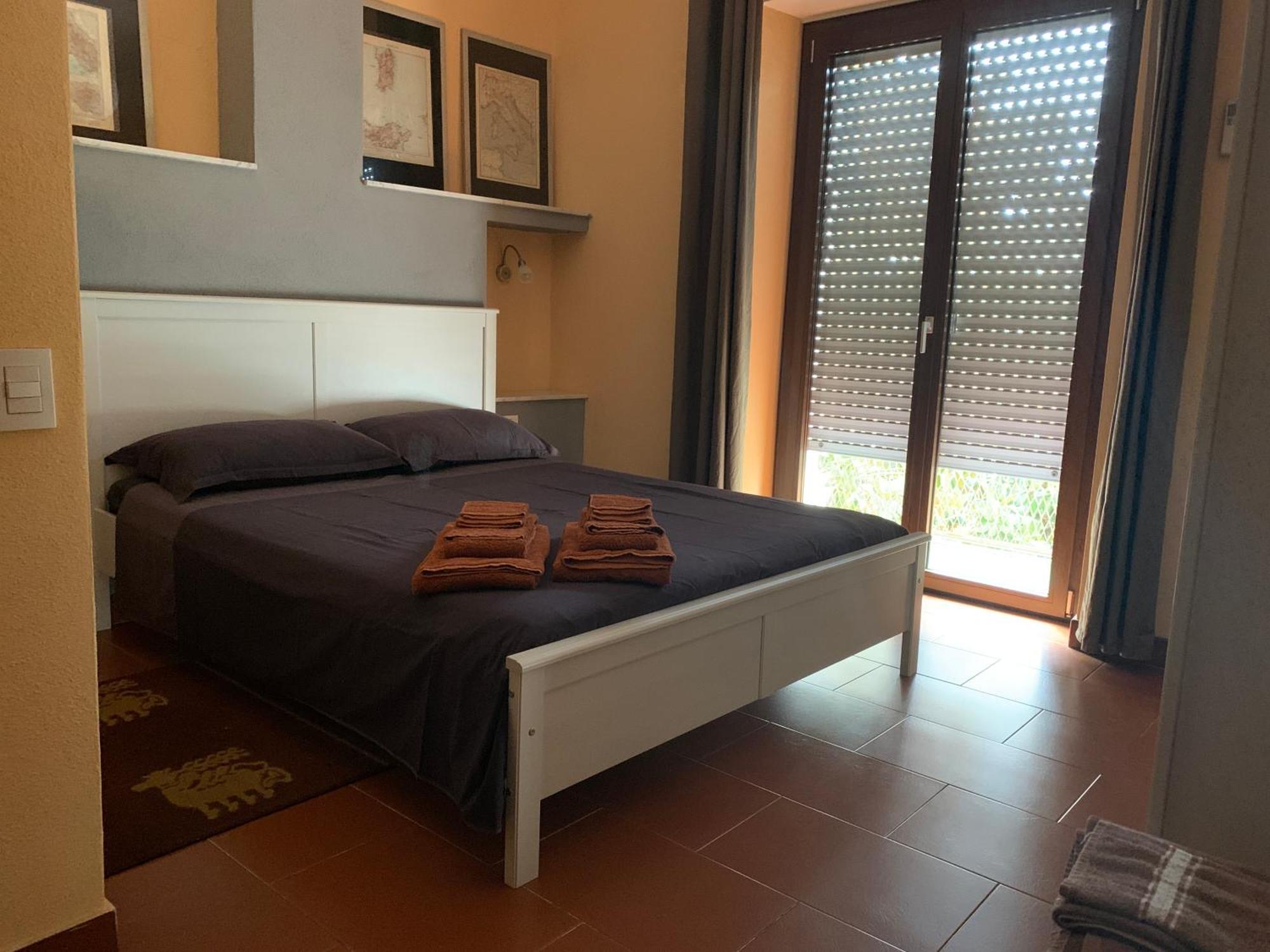 Casa Cervo Apartment ออลเบีย ภายนอก รูปภาพ
